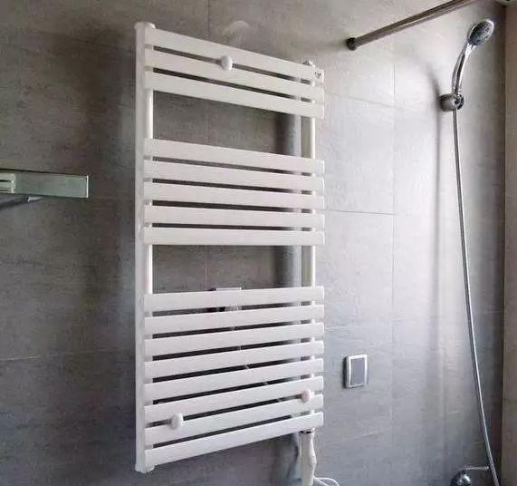 在卫生间吃饭？是我太没见识！日本的卫生间竟人性化到这种程度