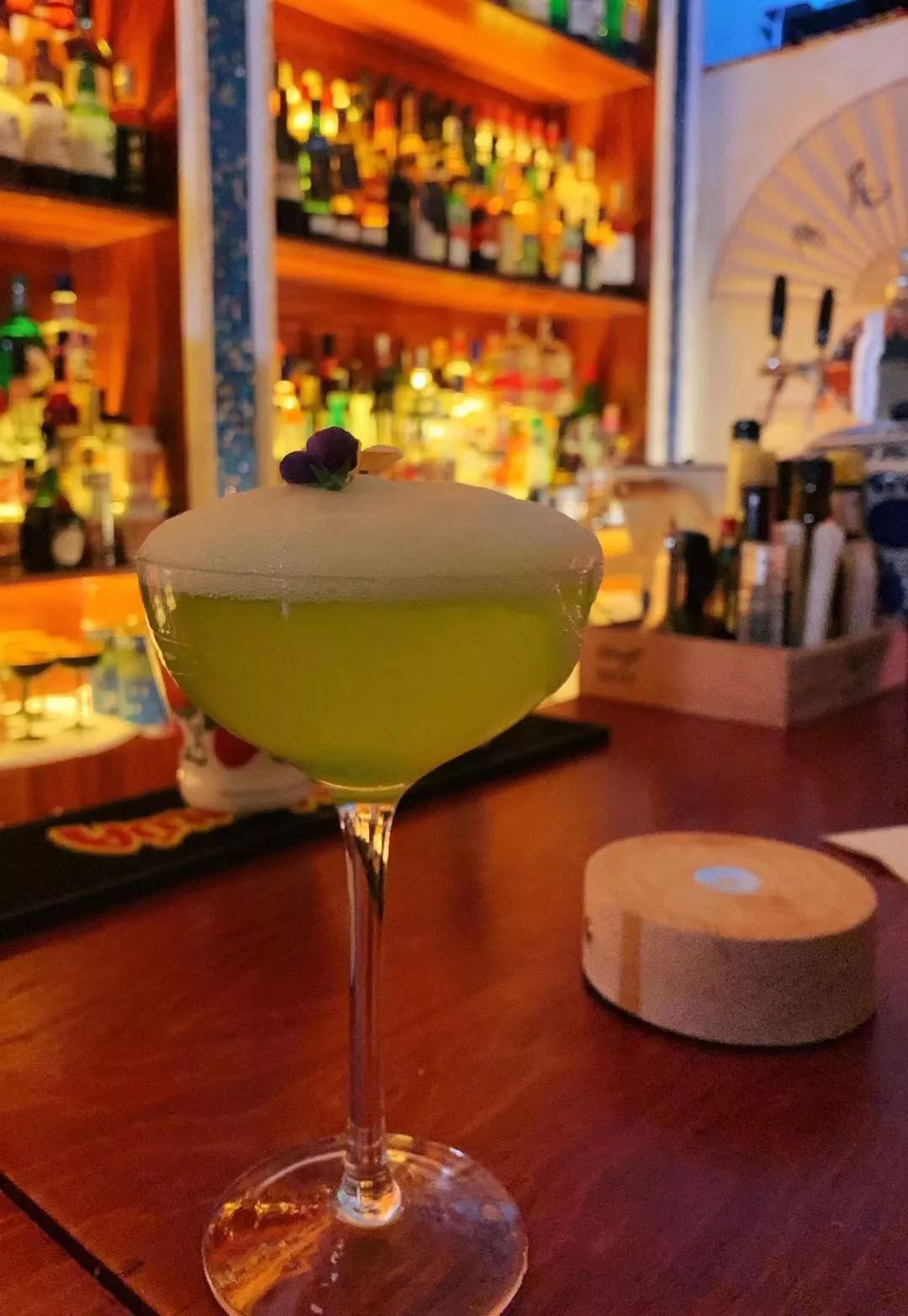加鱼子酱的鸡尾酒喝过吗？长春首家分子鸡尾酒吧，味道太神奇了