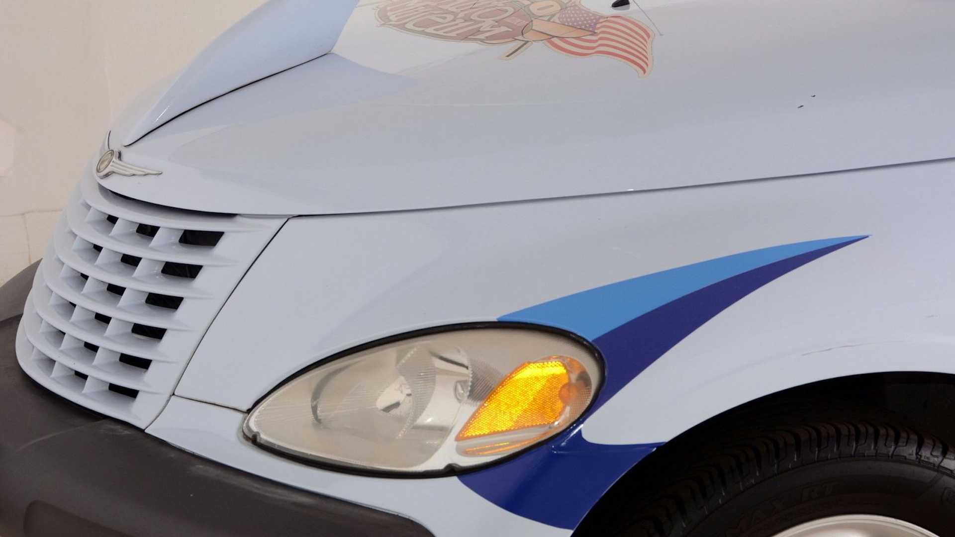 去吧皮卡丘骑喷火龙,去吧皮卡丘闪光绿毛虫