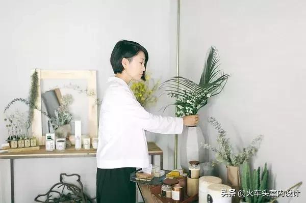 她放弃了总监职位后续,她辞去总监回家扶贫全集