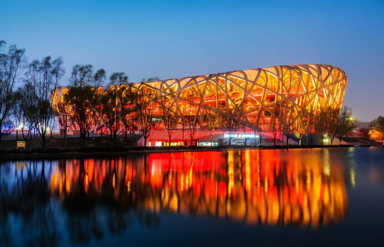 世界最奢华的体育场,最大的鸟巢体育馆