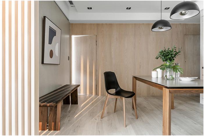 两边房间中间客厅精装房改造,住了一年的精装房要不要改造呢