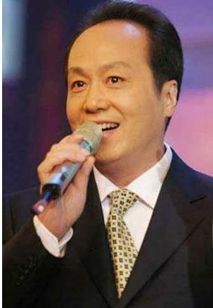 罗京去世恩爱妻子改嫁,罗京去世11年妻子改嫁儿子长大