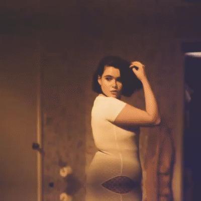 拒当纸片人！影视剧中那些美出天际的丰满女神