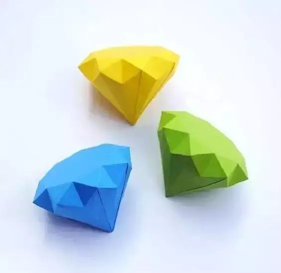 手工折纸千纸鹤简单易学幼儿园,手工折纸青蛙幼儿园视频教程