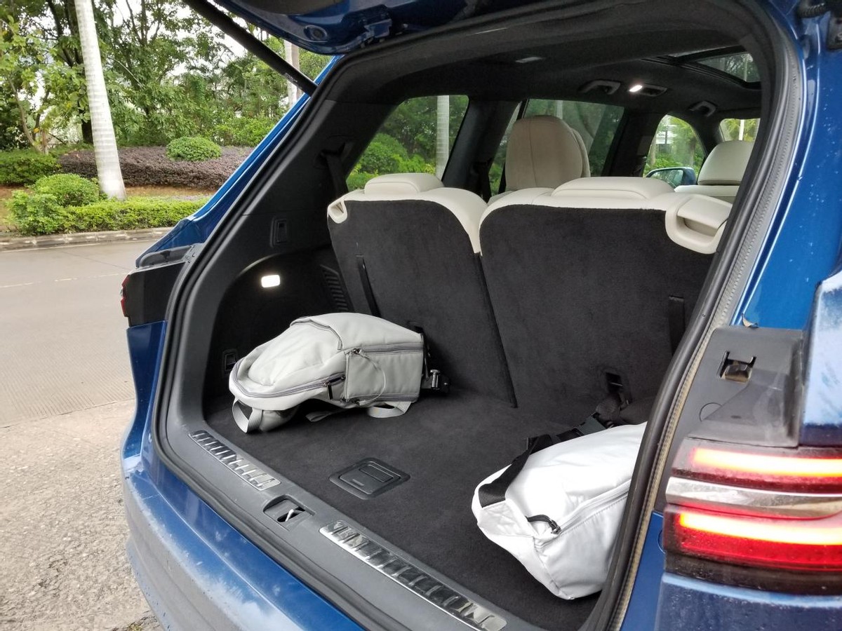 理想ONE究竟是一辆怎么样的车？详细体验在这里