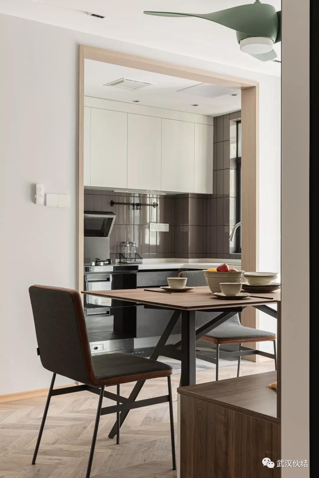 多功能房间隐形床,多功能双层床秘密小空间