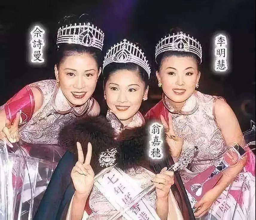 ‘家不能回’‘父母逼婚’‘躲不开的脏水’独居明星的真实生活