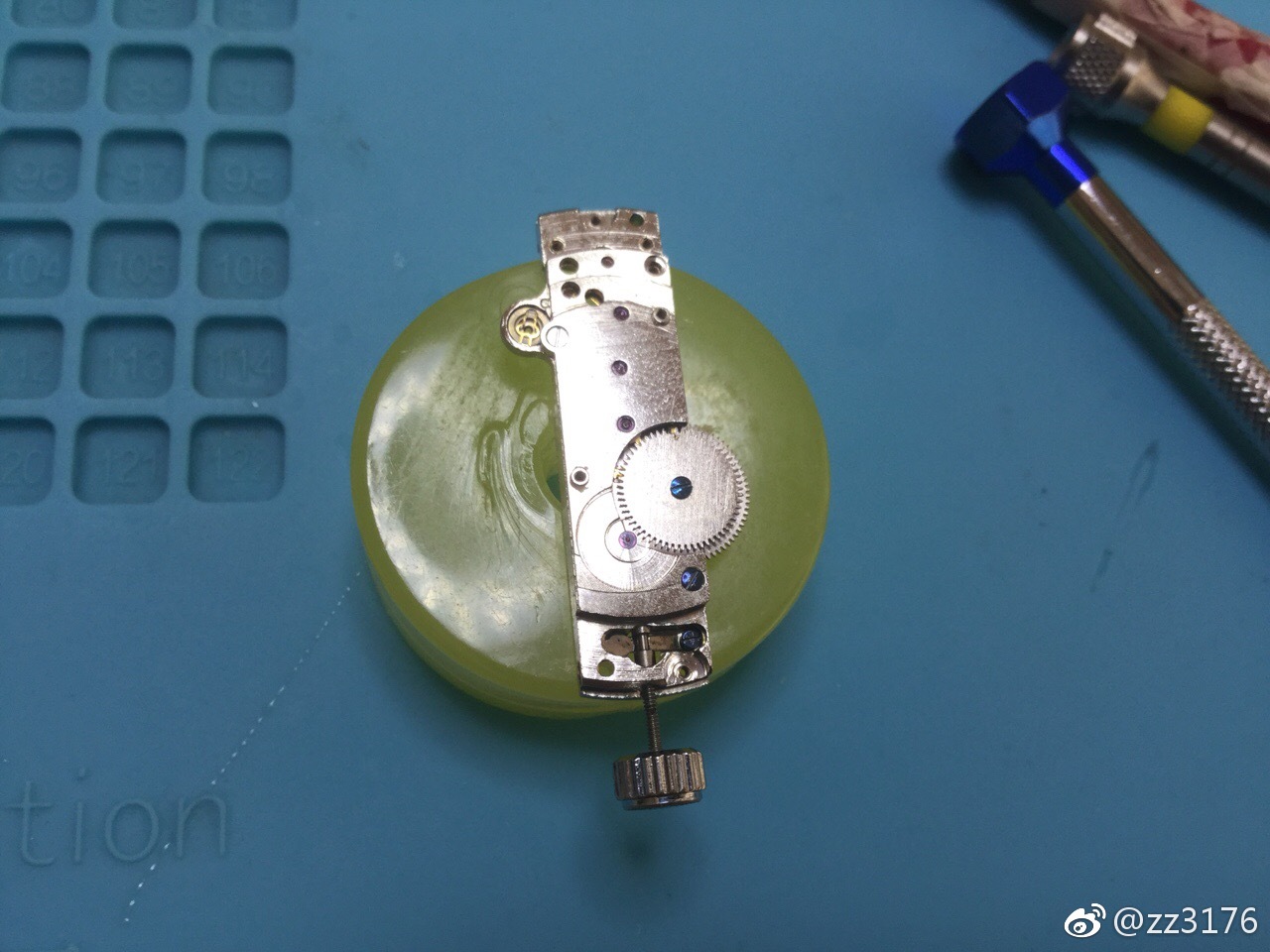 保养修复国产特殊单桥机芯手表
