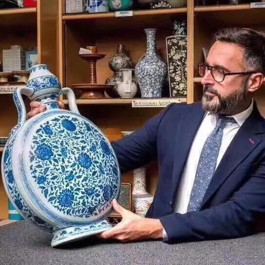 如何玩好古董行业,怎样玩好古董商