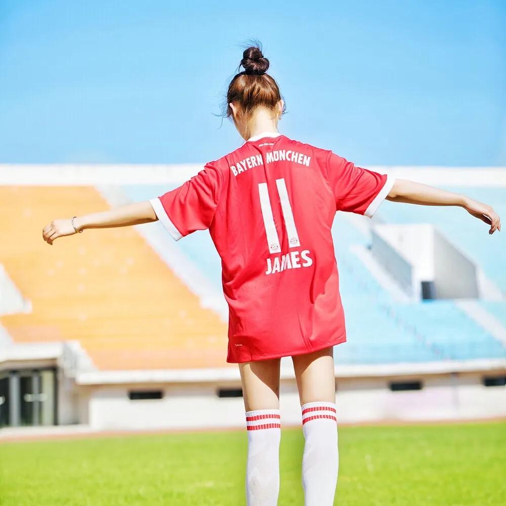 【足球头像】超美女生足球头像！