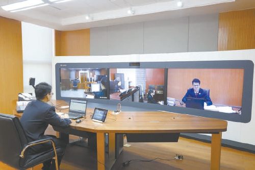 为打赏主播偷窃,男子诈骗20余万打赏主播