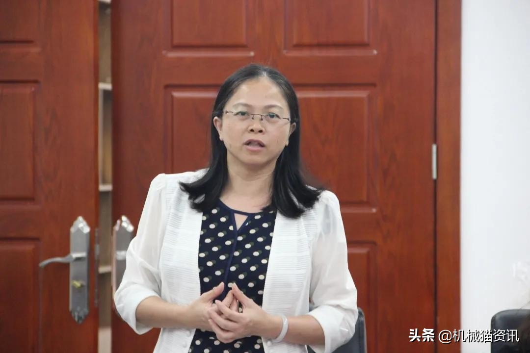 广东股交商学院“商海实战”课程在迪峰机械完美演绎