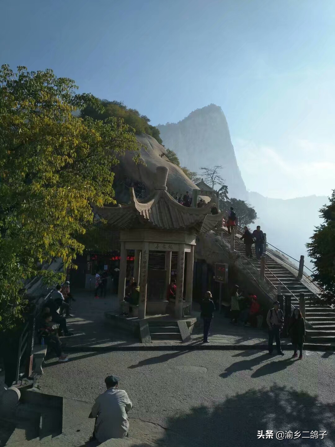 华山坐索道老年人价格,老年人能去华山玩吗最近