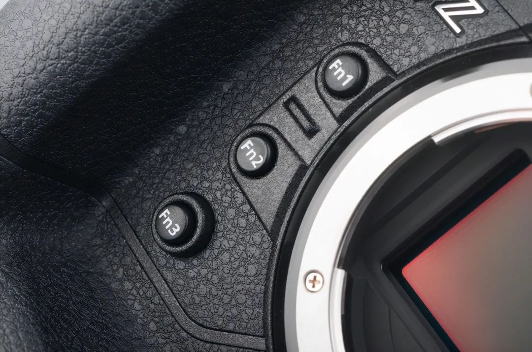 灏煎悍z100-400璇勬祴,灏煎悍z70-2002.8s