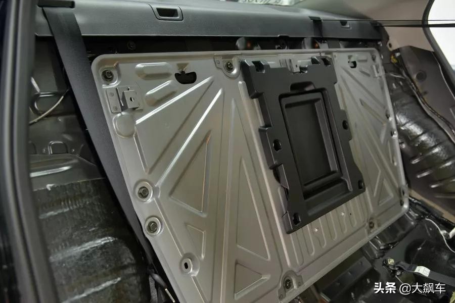 新天籁现在入手合适吗,新天籁刚出来买多少钱优享版