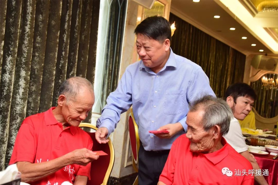 莫道桑榆晚为霞尚满天专访,莫道桑榆晚为霞尚满天央视解说