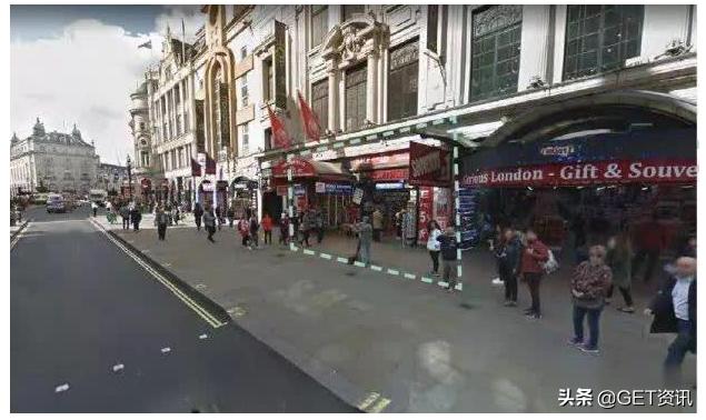 海底捞旗舰店开到英国，“心服口服”的服务暖到了外国人