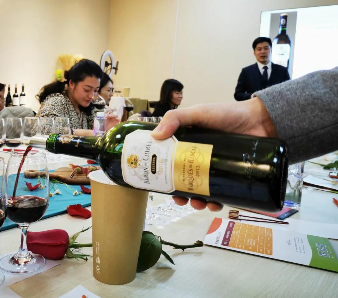 自由行去巴黎西班牙巴塞罗那行程,从巴塞罗那到巴塞罗那