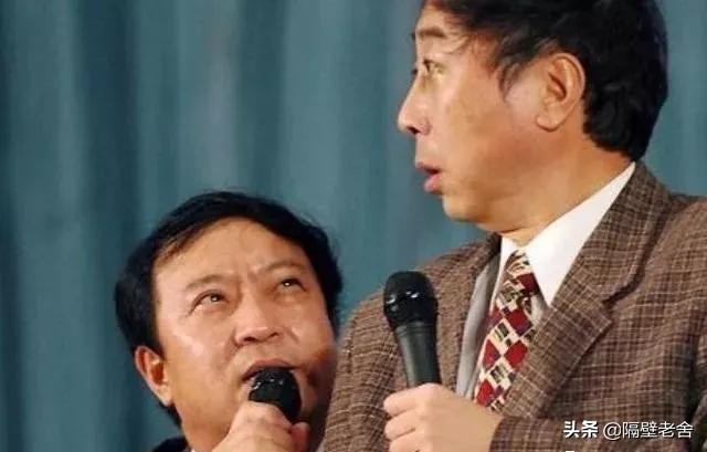 58岁妻离子散、64岁节目中晕倒,离开冯巩后,牛群到底有多惨?