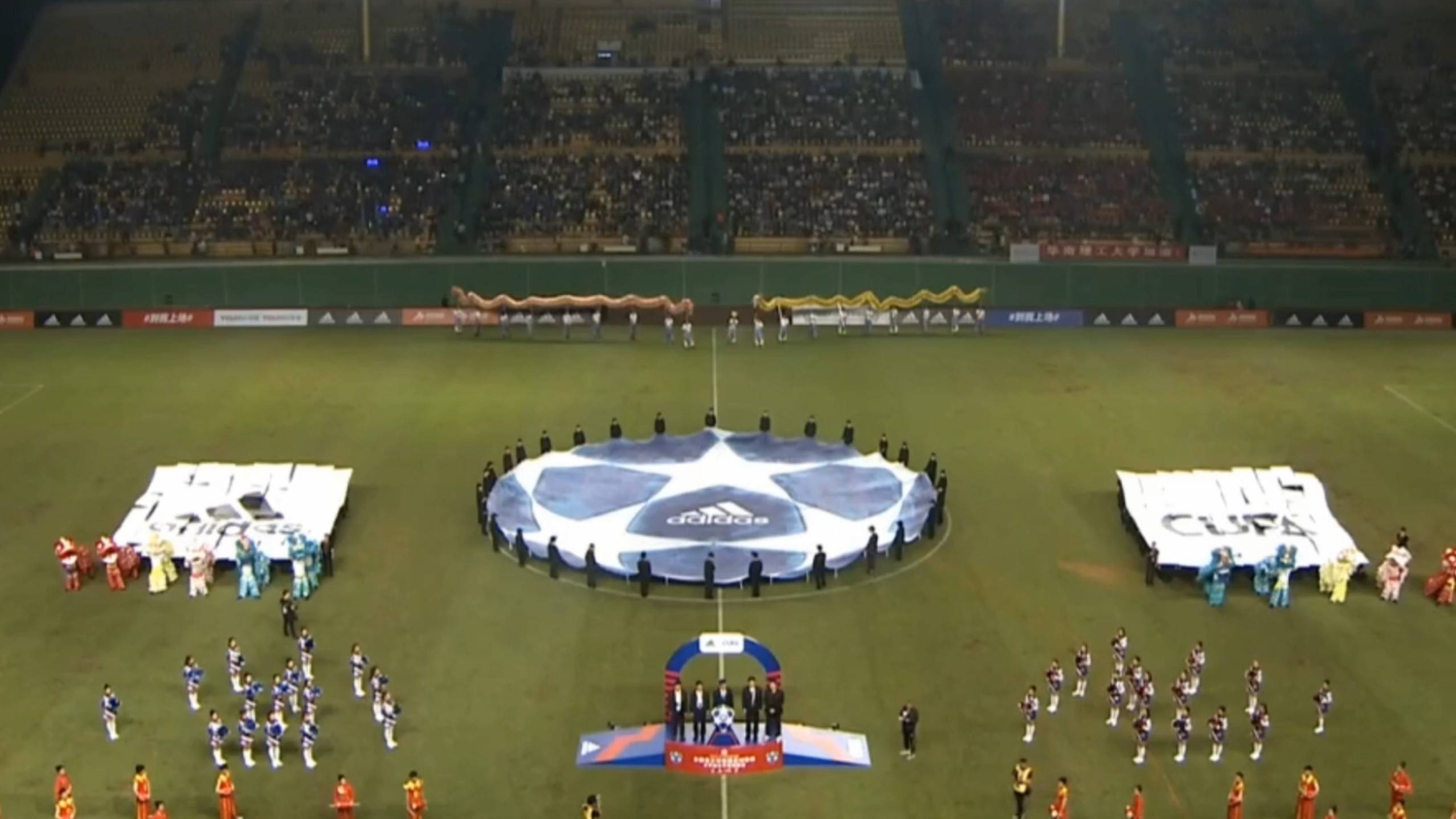 羡慕不如自省国内校园联赛频遭误读谁该担责?不谈热爱何来强大