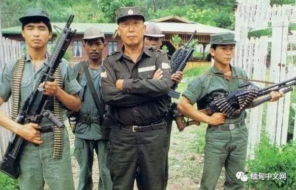 坤沙是怎么当上金三角老大的,金三角大毒枭坤沙传奇的一生