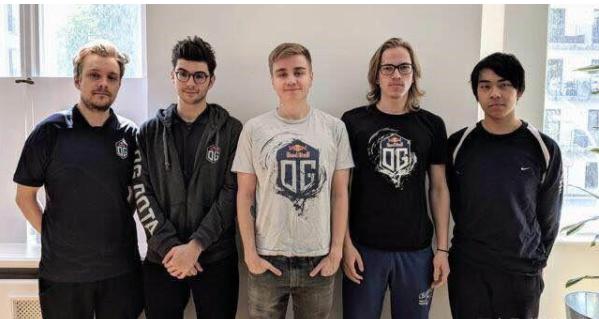 dota2电竞史极限操作,dota2的电竞故事