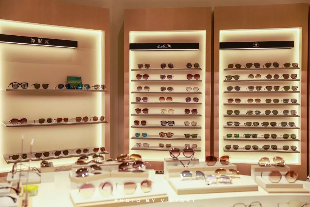 喜茶、和府捞面、兰巴赫……齐聚曲江老牌商场,等你Pick!