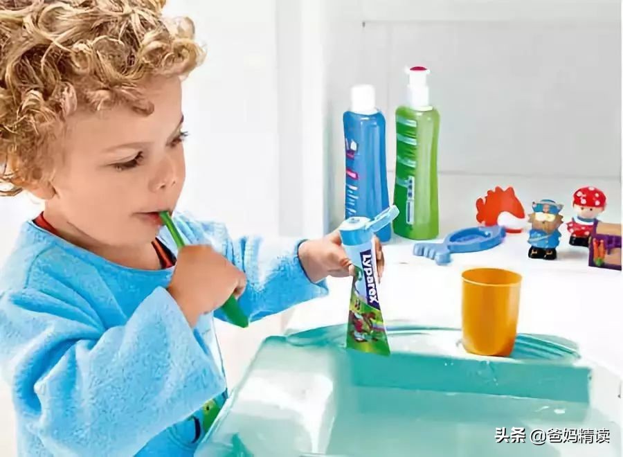 宝宝牙齿怎么刷才干净,宝宝的牙齿如何护理