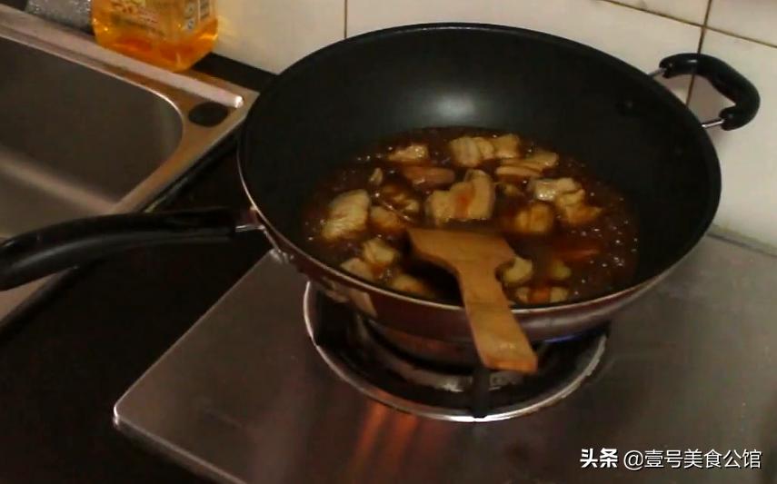 腐乳红烧肉怎么炖又烂又嫩,腐乳红烧肉樱桃肉