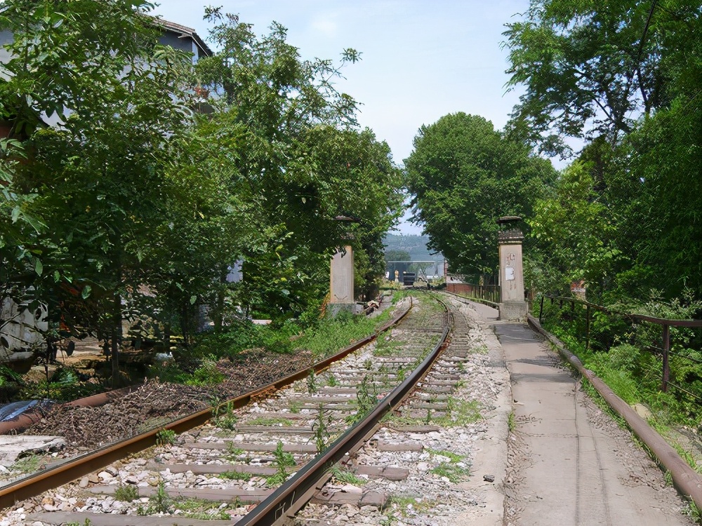 运转昭化站，探秘821厂铁路专线