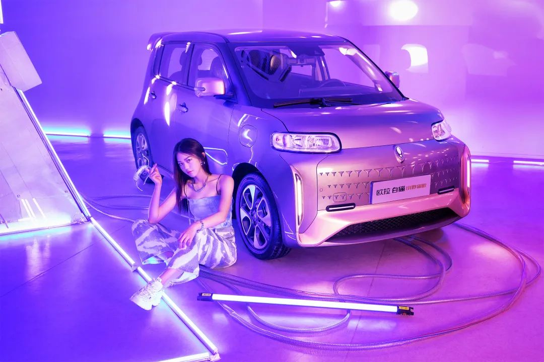 「价到」小野猫、新缤越、BJ40环塔冠军版，改装潮文化起飞