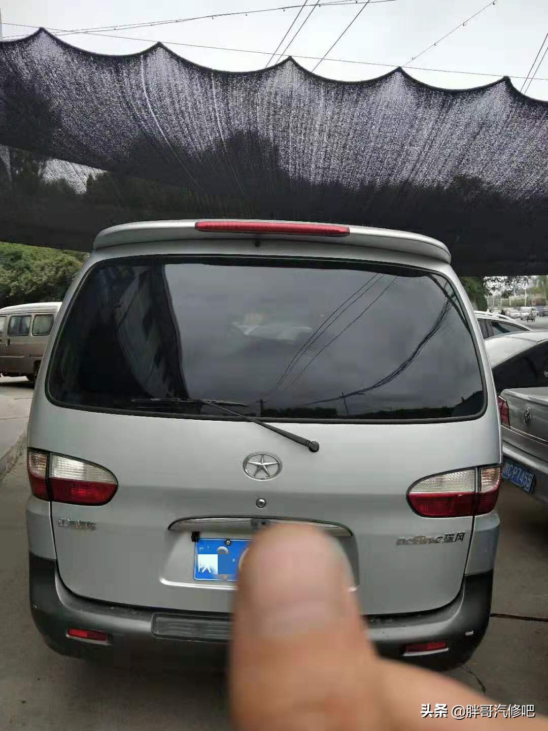 省心省油价格亲民还耐用的mpv,6座二手车mpv