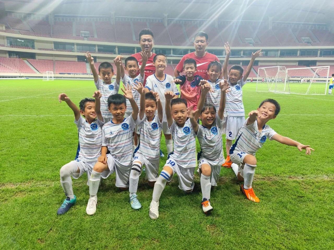 小小的身体蕴藏着大大的梦想,小小的身体有大大的梦想