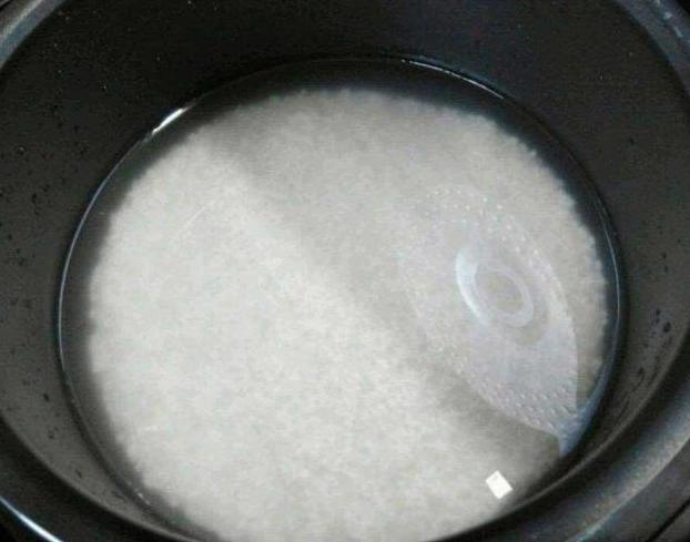 经常预约煮饭好吗,煮粥食材泡一夜好吗