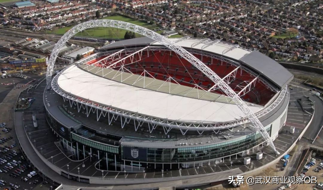 武汉体育中心改造足球场,武汉新华路体育场