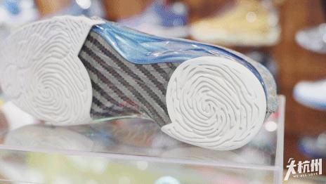 aj 1最好看配色男低帮 (aj1最新配色大全图片低帮)