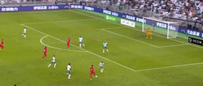 复盘国足2-3沙特，中国足球依然得靠“巴西族”