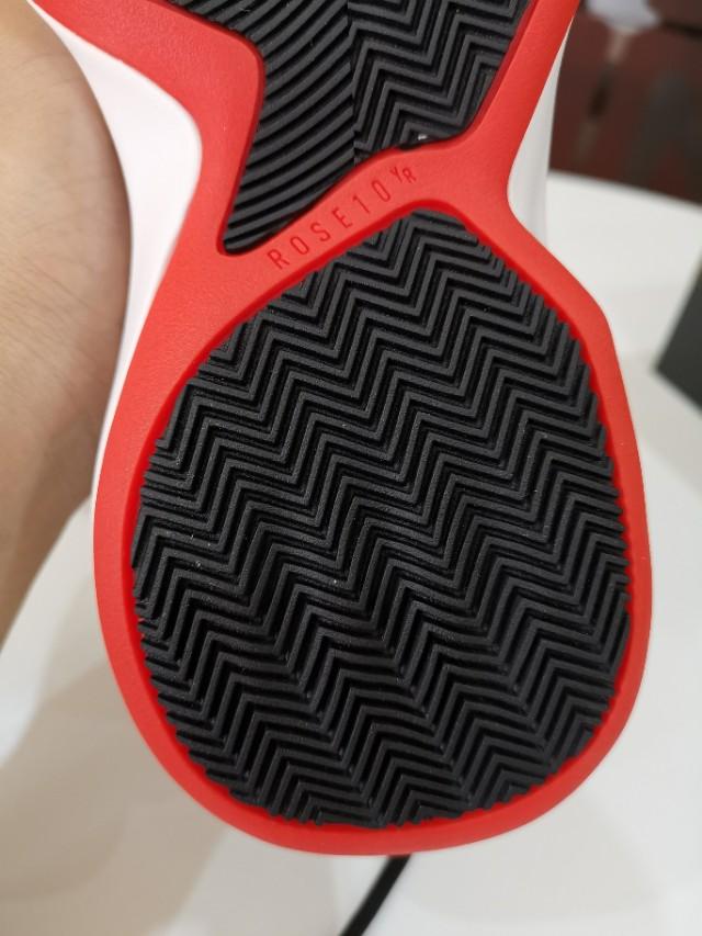 罗斯10玫瑰10年配色,玫瑰10年篮球鞋