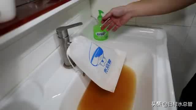 自来水水垢清洁小妙招,自来水管怎么清洗最好方法