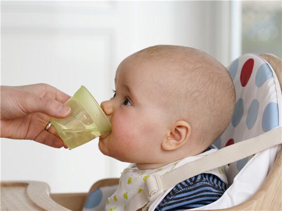 冬季预防感冒喝什么汤最好用,宝宝感冒怎么预防小妙招