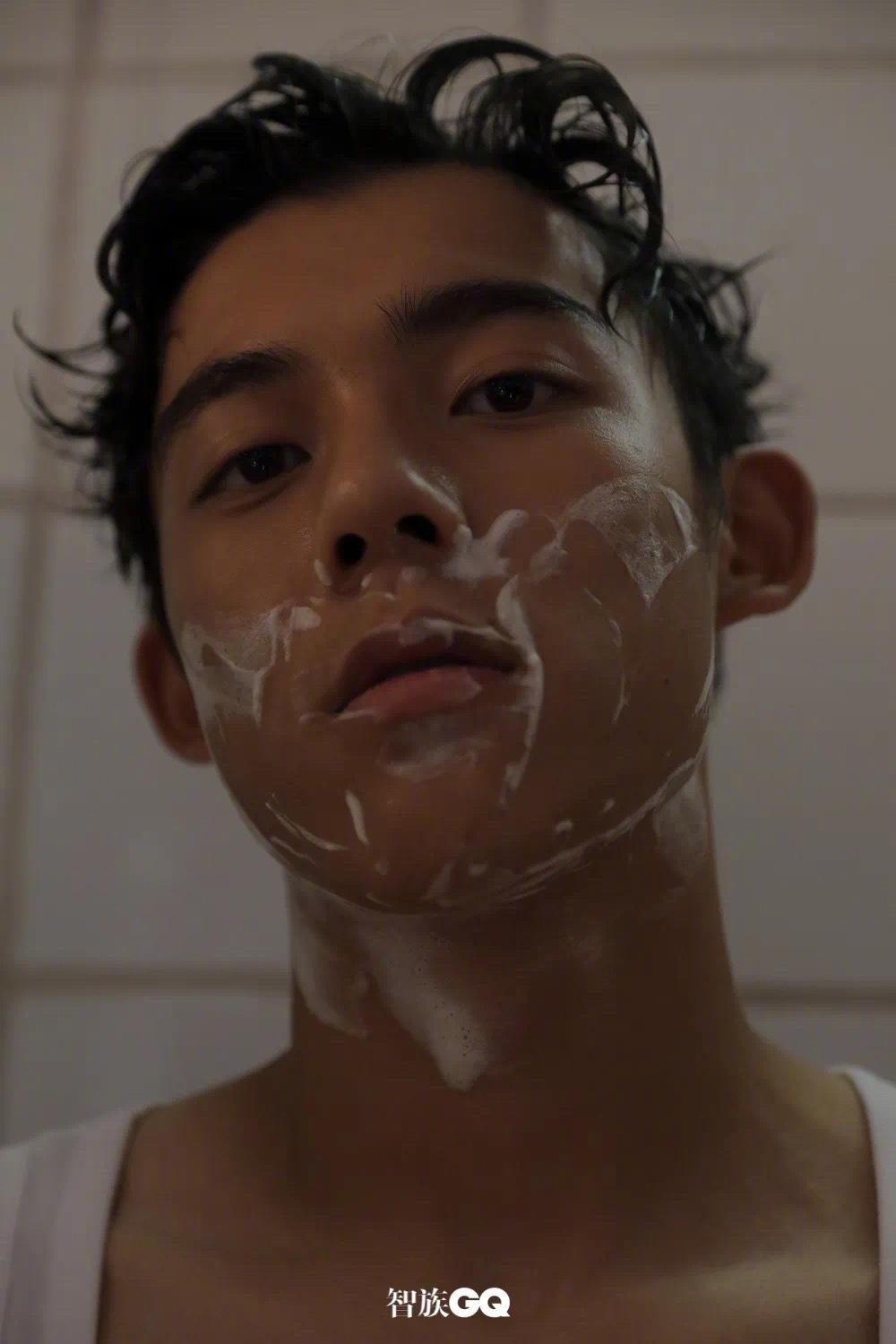 足球帅哥李嗣镕,足球少年李嗣镕照片