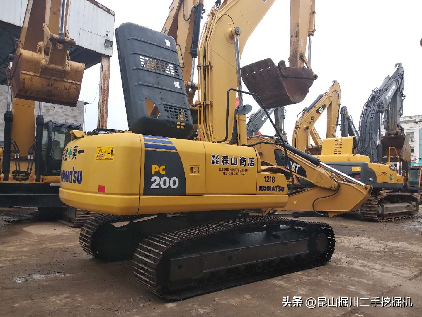 小松200-7挖掘机,小松200-7和小松200-8挖机哪个好