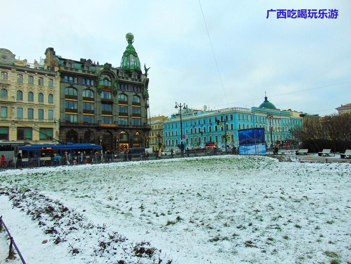 领略俄罗斯涅瓦河异域风情,俄罗斯圣彼得堡的涅瓦大街