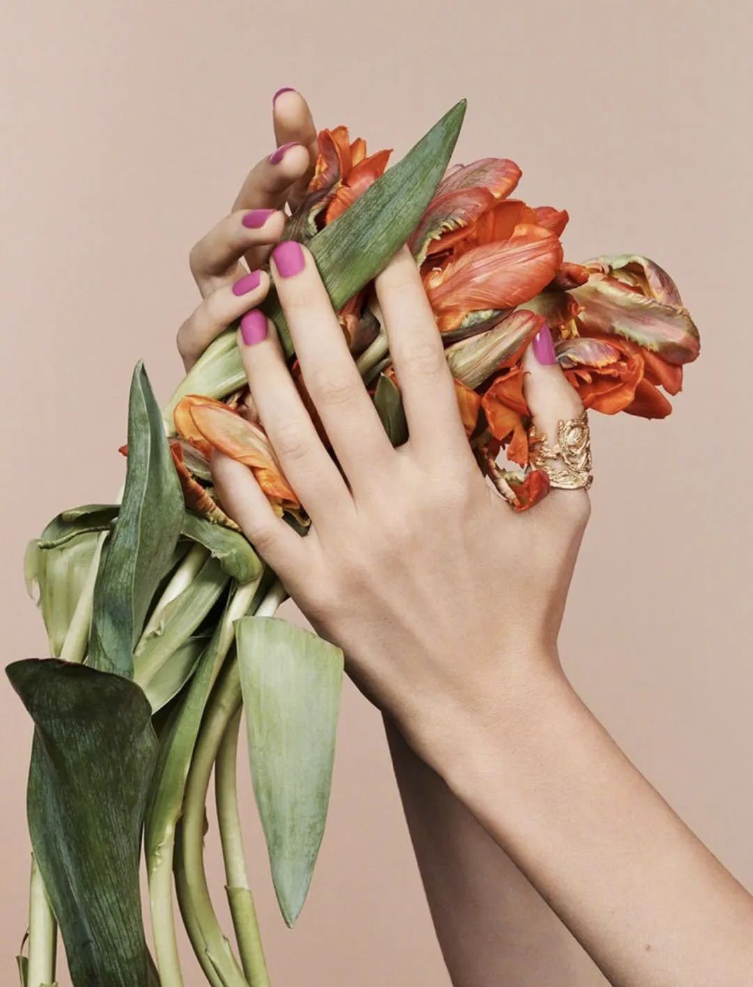 花事未了|15款绝美花器，把春天带回家～