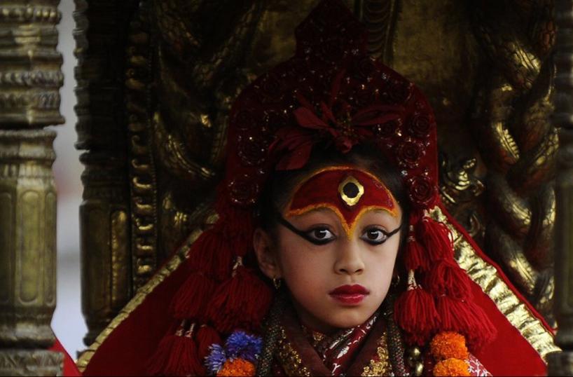 尼泊尔活女神的童年,尼泊尔活女神小时候