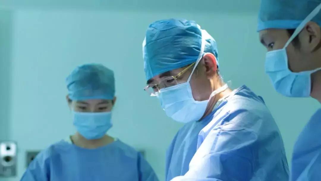 骨关节炎怎么治疗才可以彻底治好,早期创伤性手指骨关节炎能治好吗