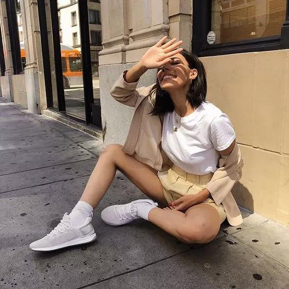 可盐可甜短发女生超a系穿搭,韩系风可盐可甜短发超美造型