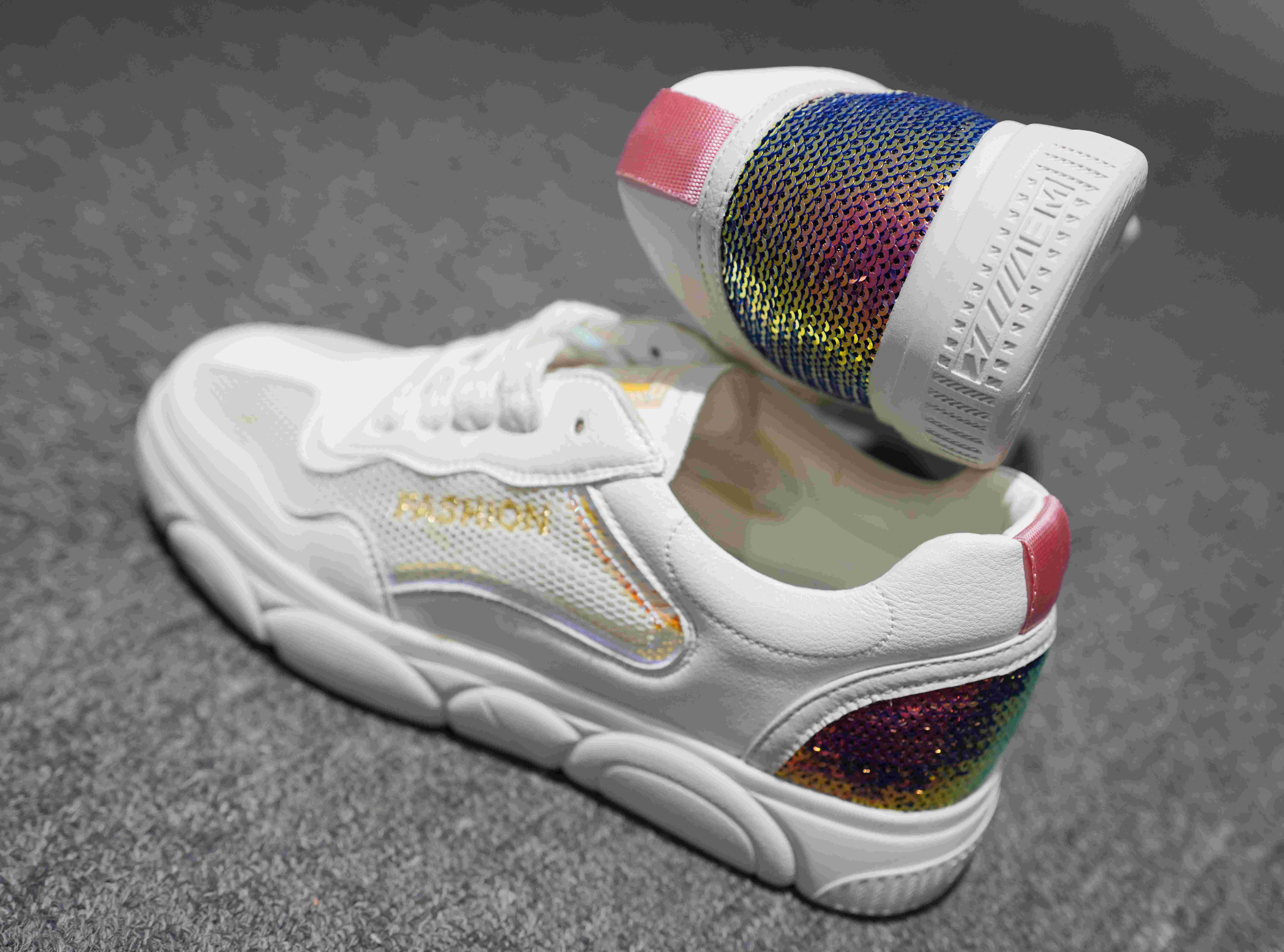 2020热门运动鞋,今年流行的6款女士休闲运动鞋