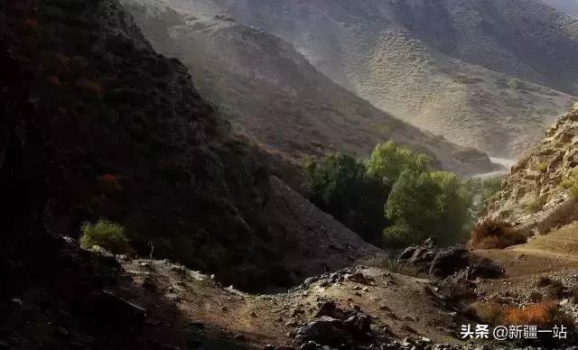 疆内哪里好玩风景好夏天,入疆必看景点大全